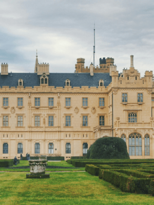 Rudanta Construction Elite Bungalow Layout Planning