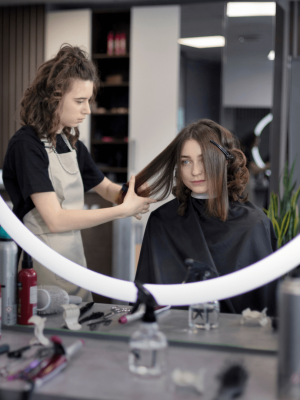 Rudanta Construction Beauty Salon Interior Design