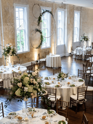 Rudanta Construction Banquet stage decoration ideas